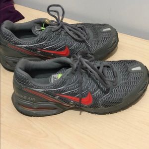Nike torch4 size 8.5